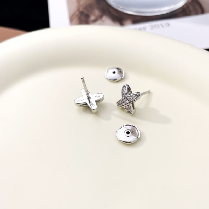 CHAUMET